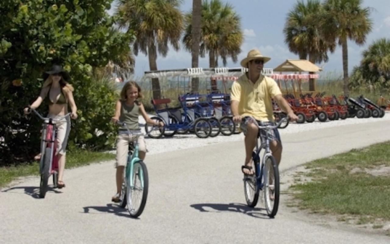 Affordable Beach Condos - One Bedroom Dlx Condos St. Pete Beach Exterior photo